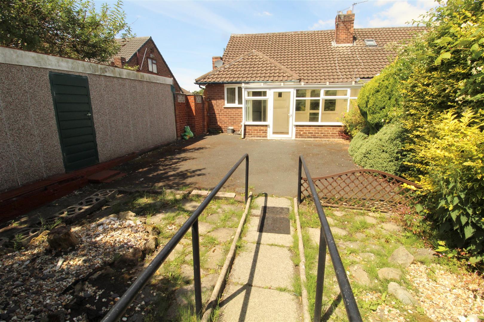 Property Details Estate Agents, Aintree, Liverpool Grosvenor